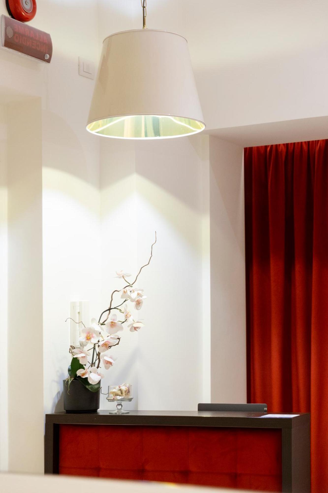 History Suite Essence โรม ภายนอก รูปภาพ