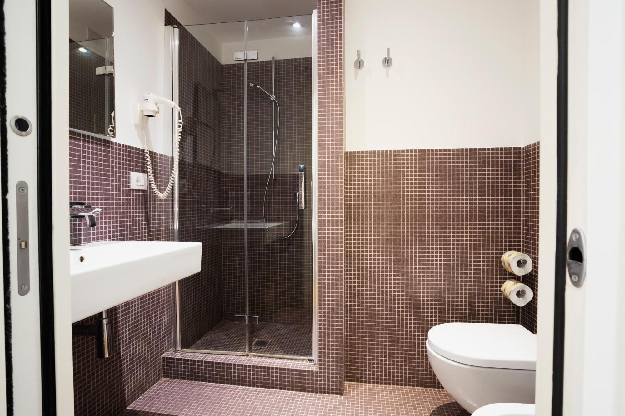 History Suite Essence โรม ภายนอก รูปภาพ